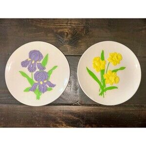 Vintage Ceramic Decor Plates W/Raised Flowers Design